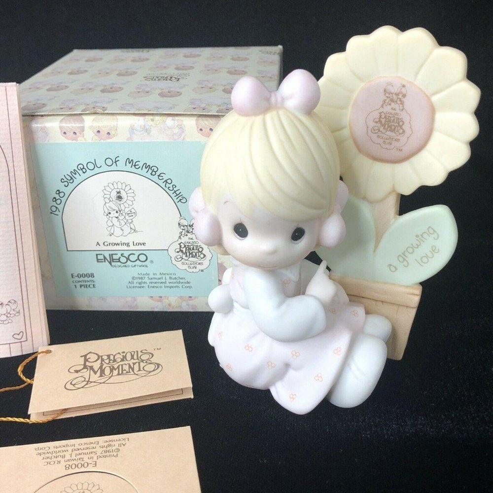 1988 Precious Moments Figurine A Growing Love